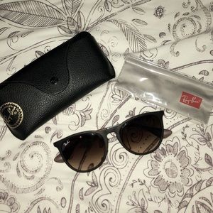 Erika Classic RayBan Sunglasses